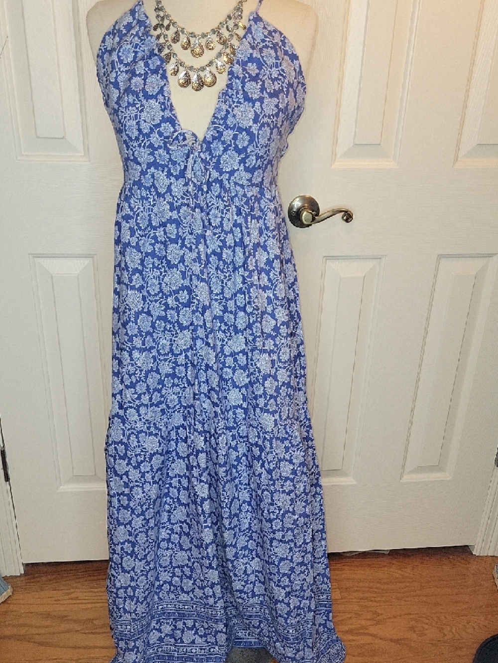 Blue Floral Halter Maxi Dress - Women - Picture 2 of 8